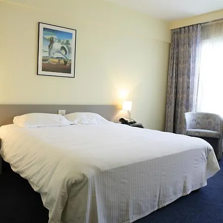 Leonardo Center Hotel 3*