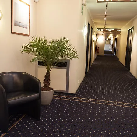 Leonardo Center Hotel