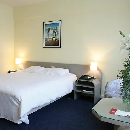 Leonardo Center Hotel 3*