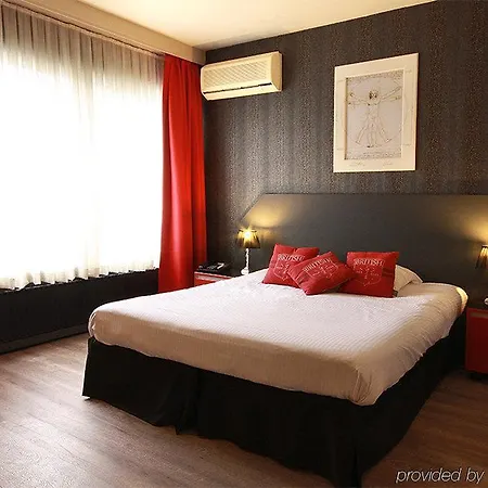 Leonardo Center Hotel