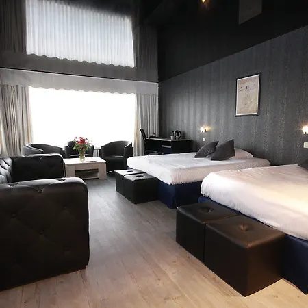 Leonardo Center Hotel 3*